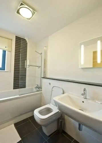 2 Bedrooms Deluxe Apartment