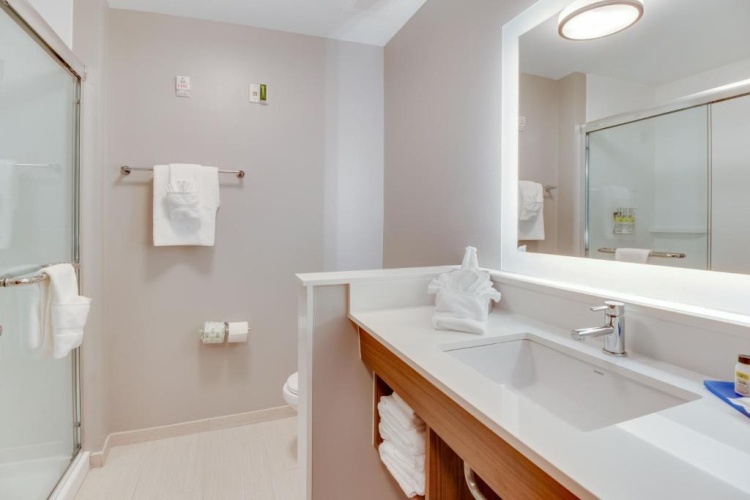 Twin Suite