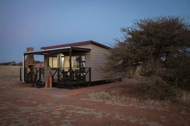 StableWood Lodge