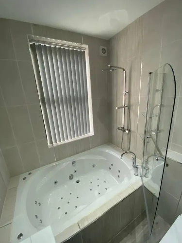 Immaculate 1-bed Lux Apartment in Wolverhampton