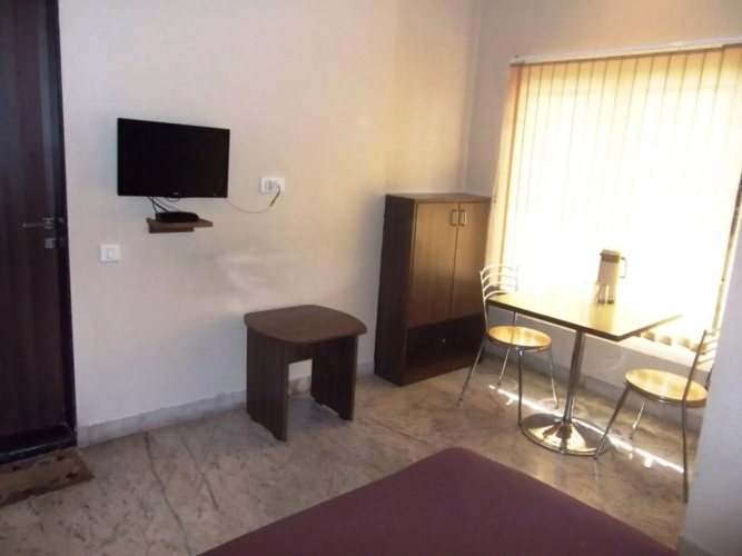 Hotel Lokesh