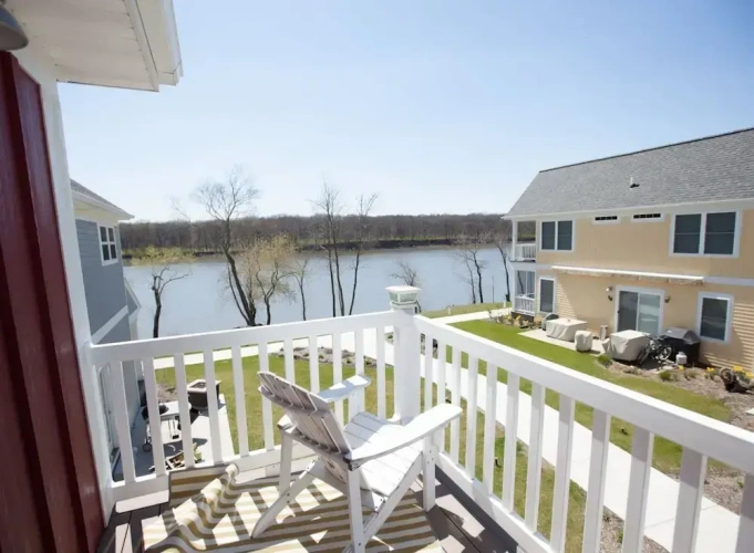 Quadruple Cottage