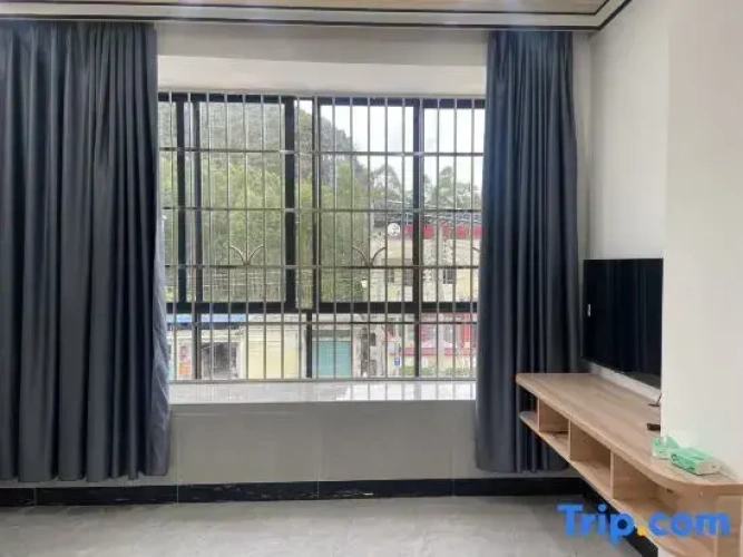 1 Bedroom Deluxe Suite
