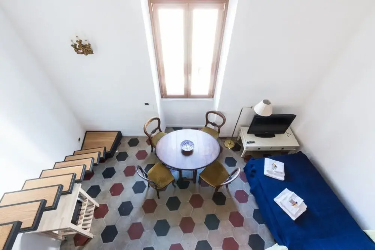 Sunny Apartment Navona Sq