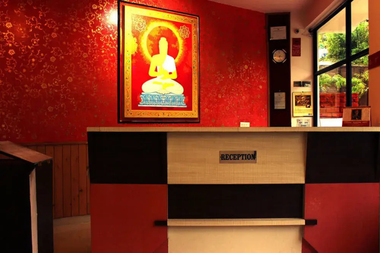 Fabhotel The Castle