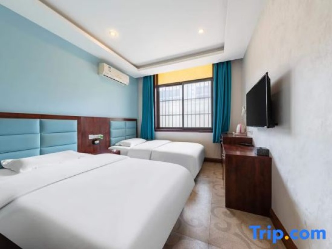 Economy Twin room