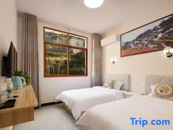 Standard Double room with water view