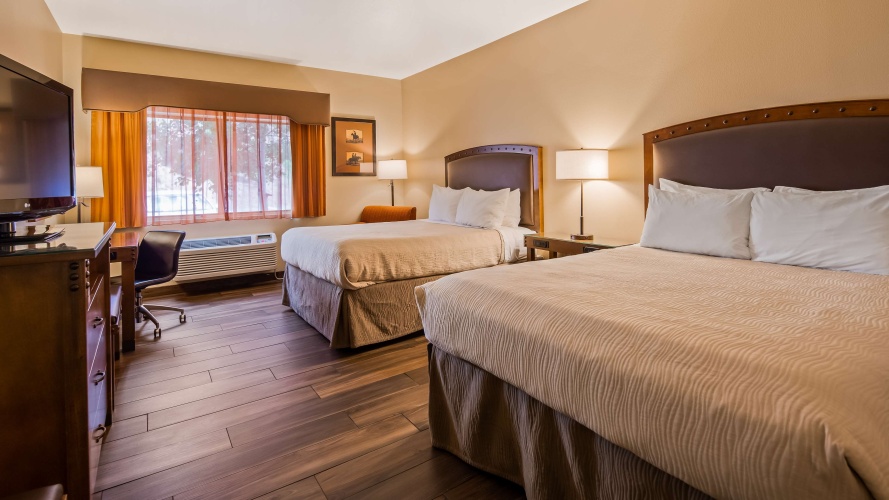 Standard Quadruple room