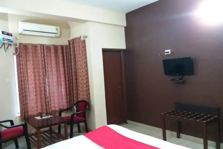 Arya Beach Resort