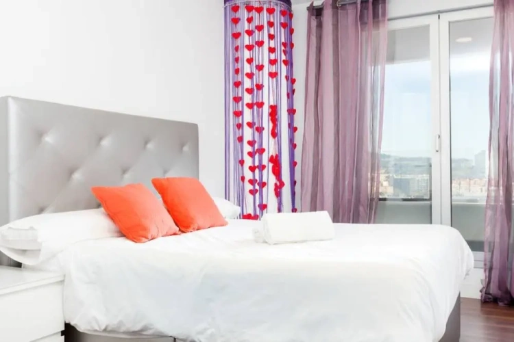 3 Bedrooms Apartment
