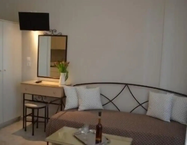 Archontissa Rooms