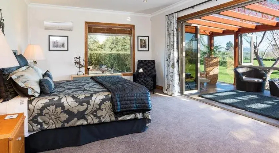 Aldaha Luxury AccommodationOver view