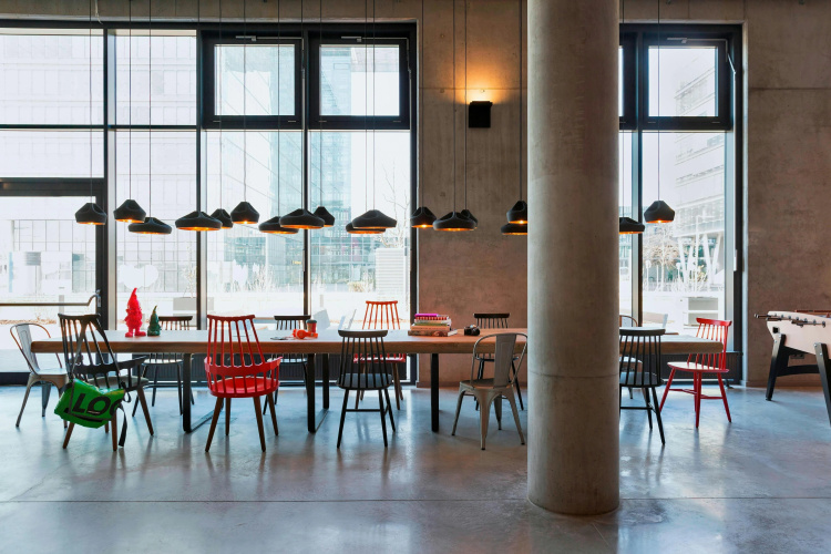 Moxy Vienna Airport photo 29
