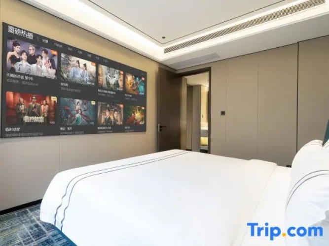 Double Suite with balcony and with city view