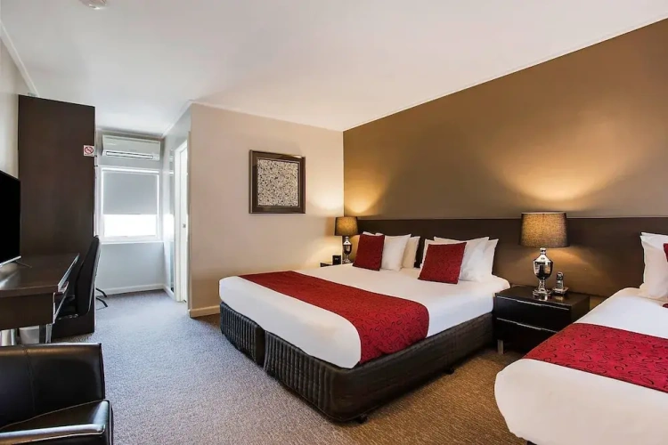 Standard Suite with balcony