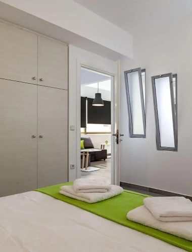 Standard Quadruple room with city view