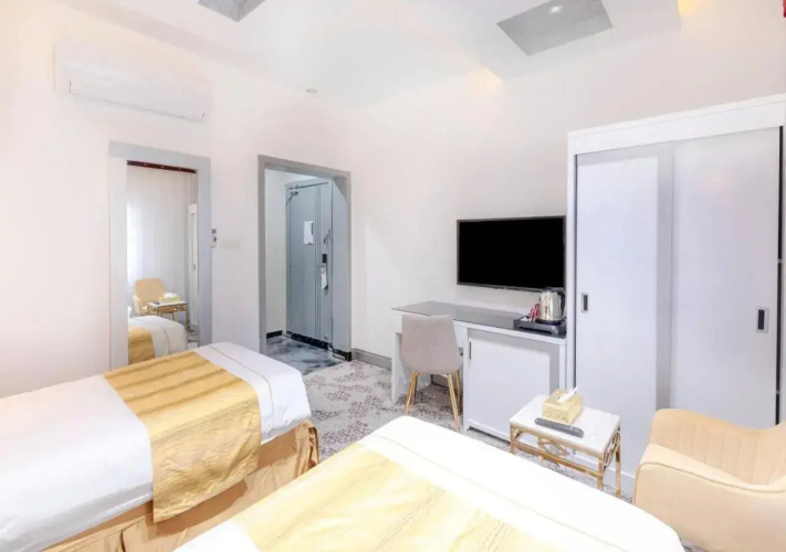 Daan Hotel