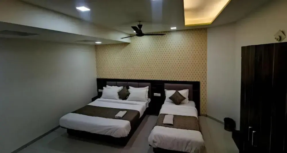 Hotel Rk Villa