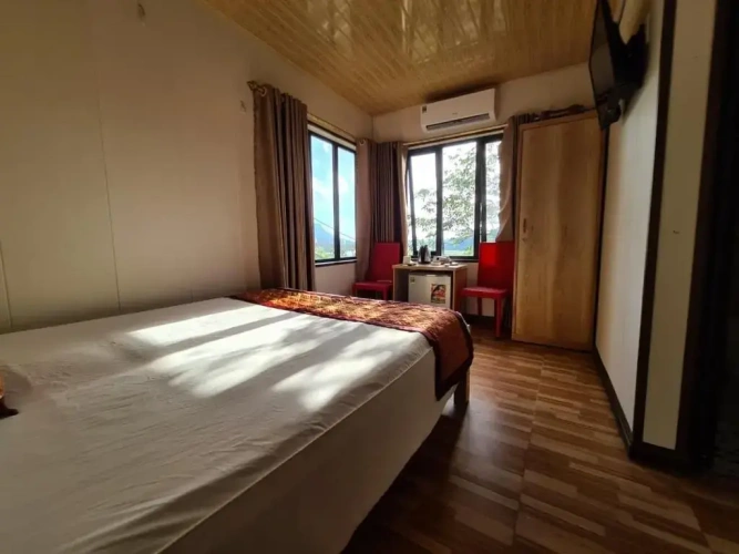 Standard Double room with mountain view