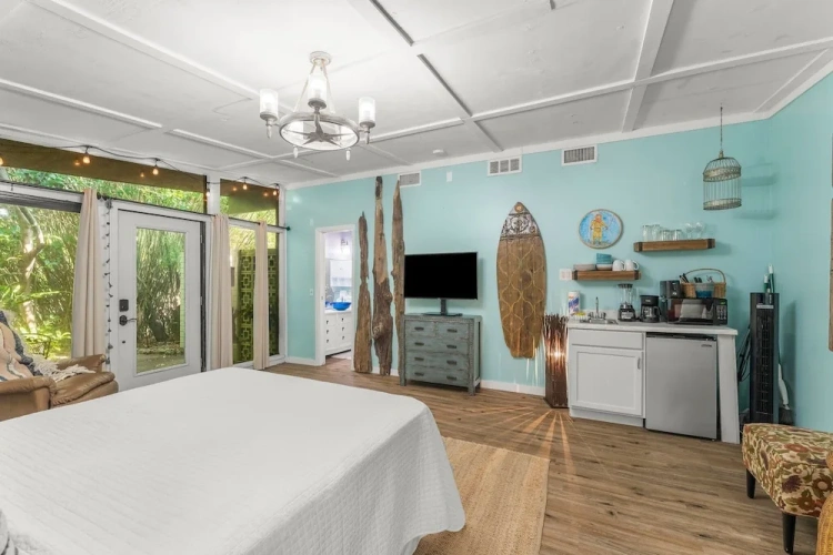 Guest rooms
