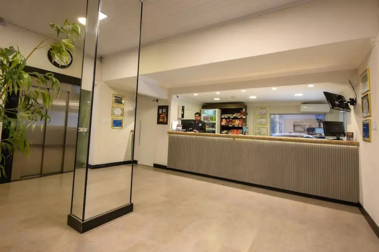 Hotel Colonial