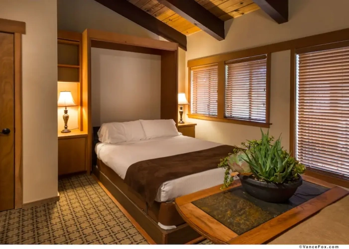 Standard Suite