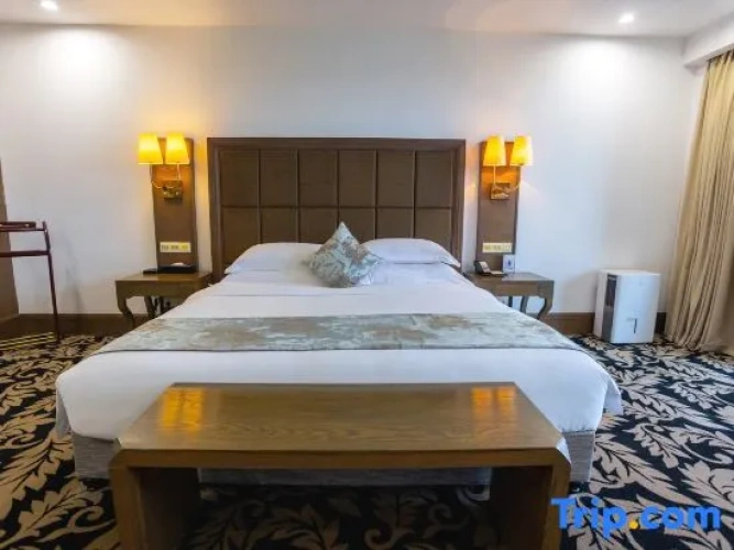Deluxe Double Suite