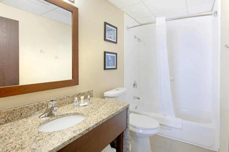 Quadruple Suite