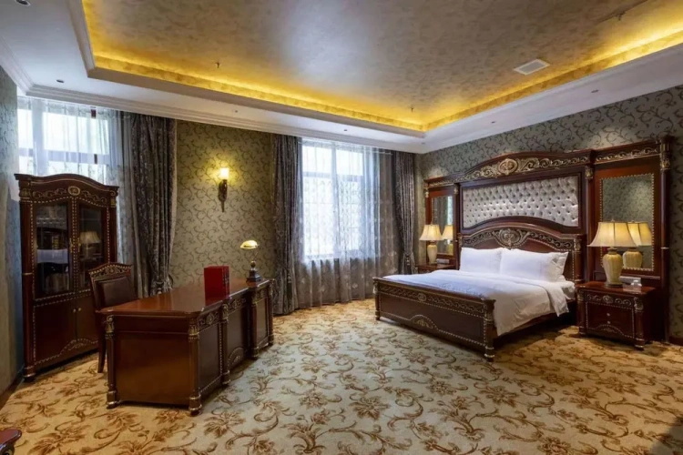 Double Suite