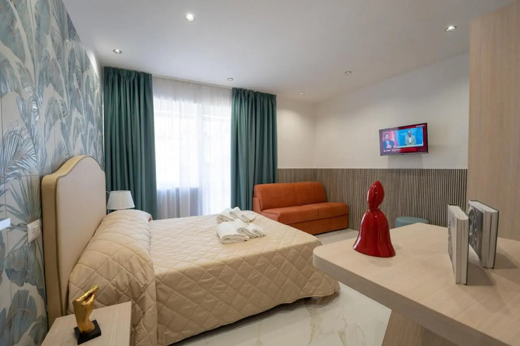 P.C. BOUTIQUE H. LIFESTYLE NAPOLI CENTRO by ClaPa Group Dislocated Hospitality