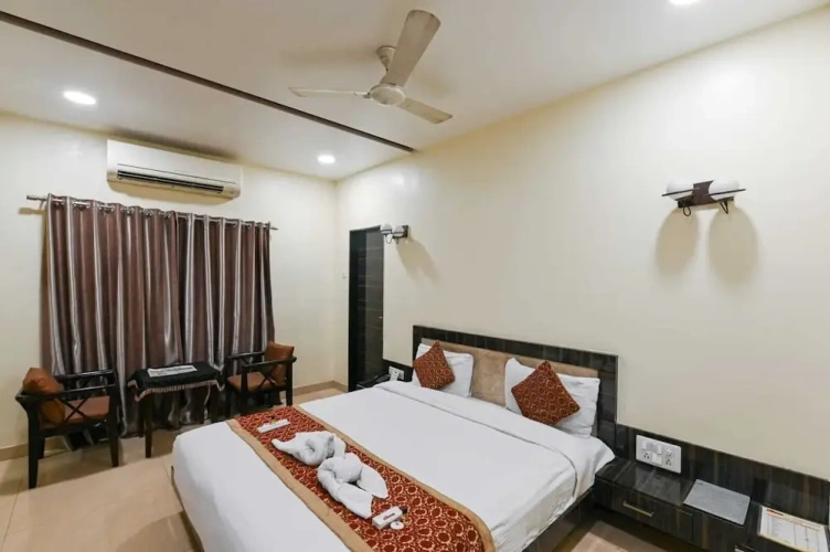 Royal room