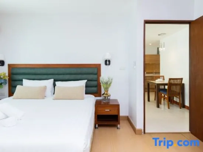Quadruple Suite