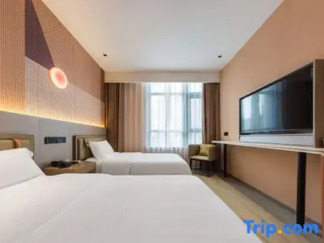 Young Hotel