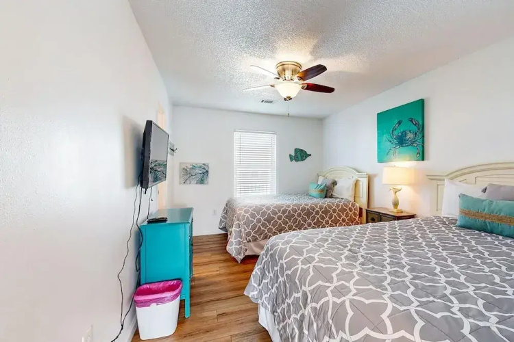 Beachside Villas 832