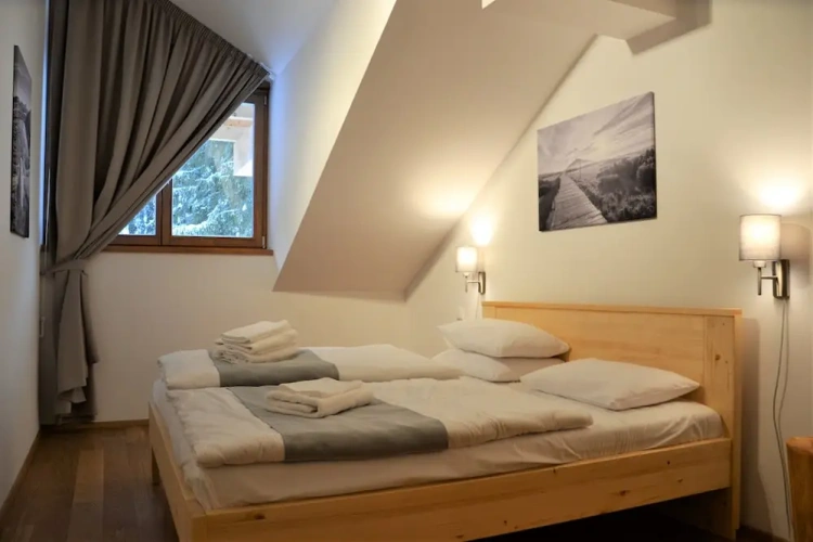 2 Bedrooms Deluxe Apartment