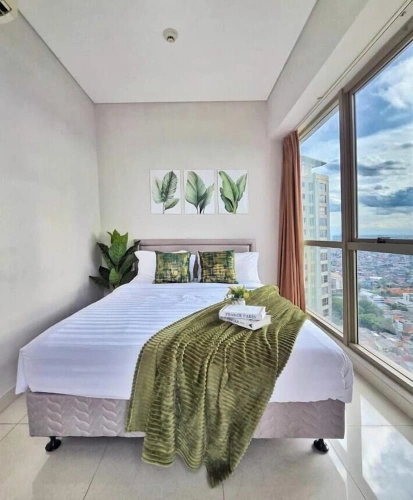 2 Bedrooms Apartment with city view