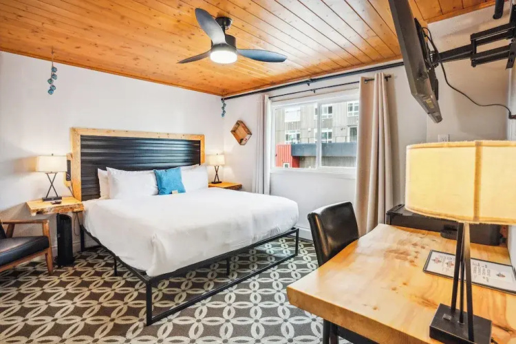 Highliner Hotel