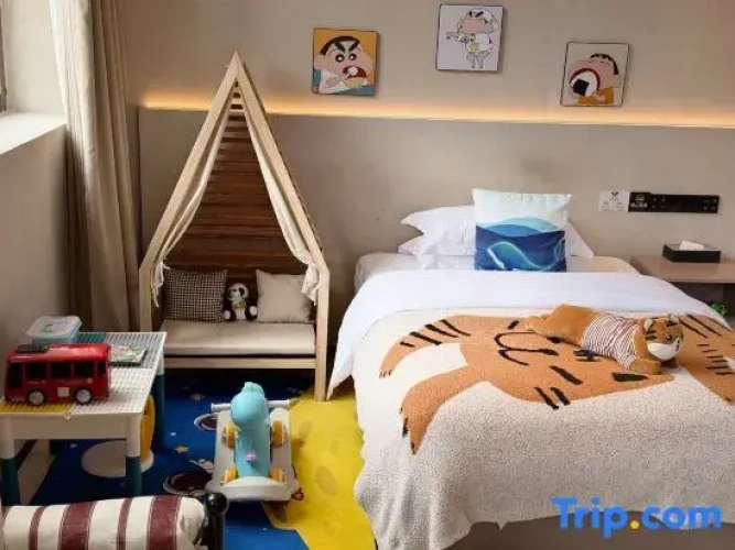 Standard Twin Family room