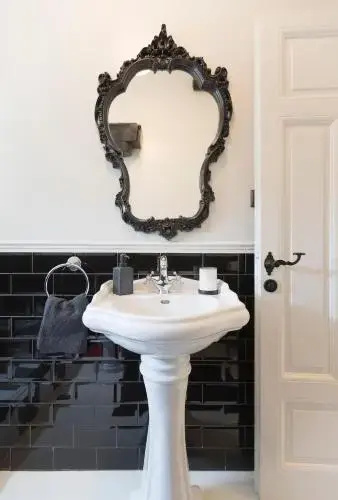Trilogy Black Penthouse