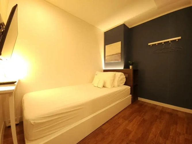 Single room