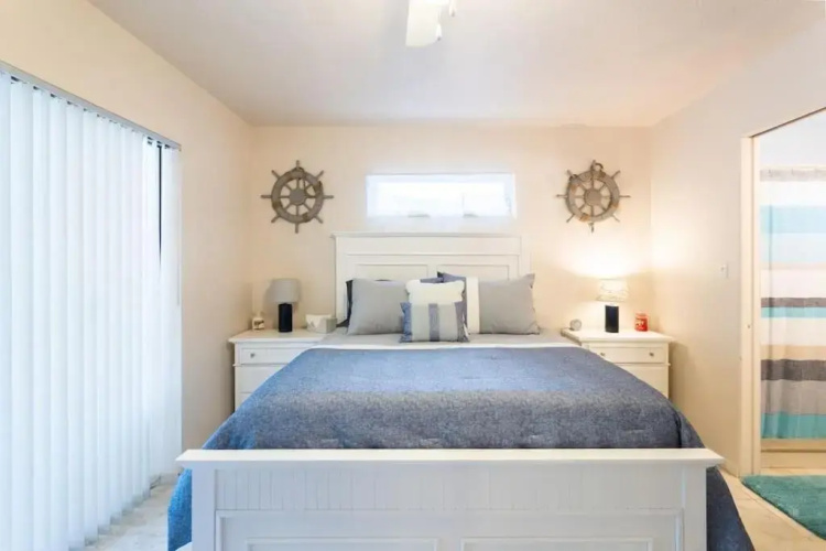 Recently Updated Cozy Siesta Key Beach Villa