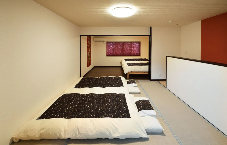 Raku Inn