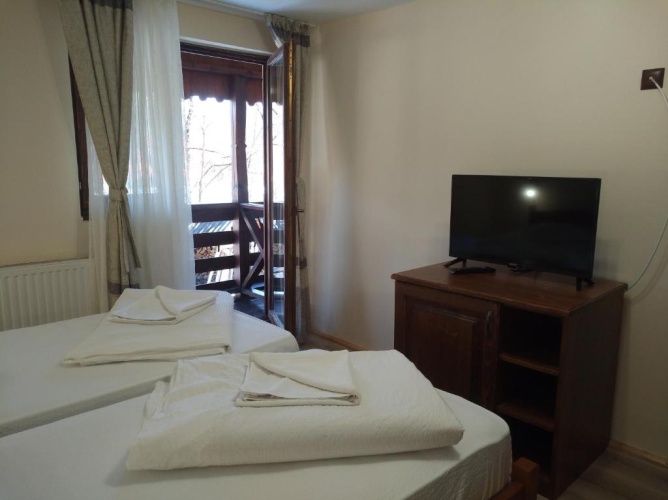 Standard Double room with view