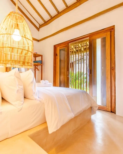 Suite with pool view