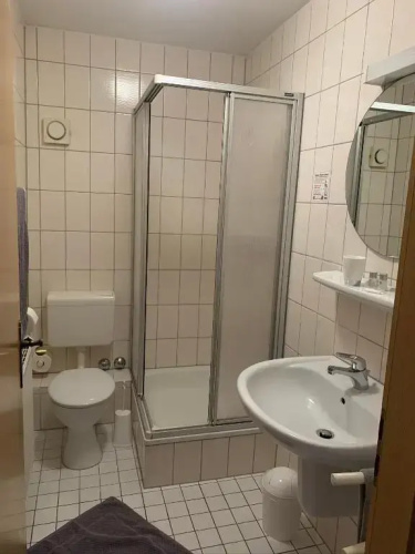 Hotel Zur Schleuse (Garni)