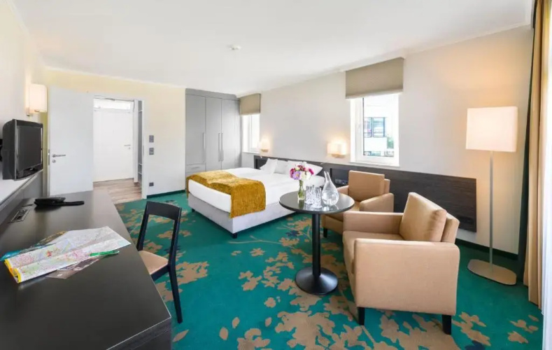 MASEVEN Stuttgart SI-Centrum (ehem. SI-SUITES)