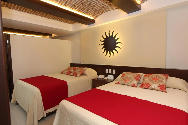 Suites Las Flores Beach Mazatlan