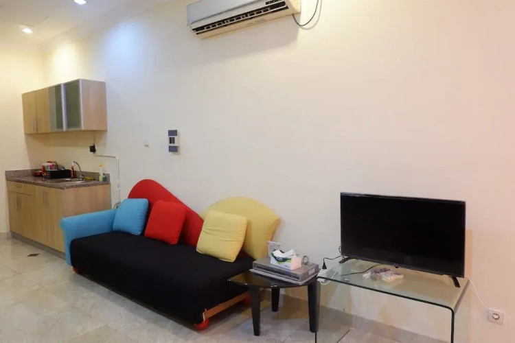 Homey The Bellezza Apartment
