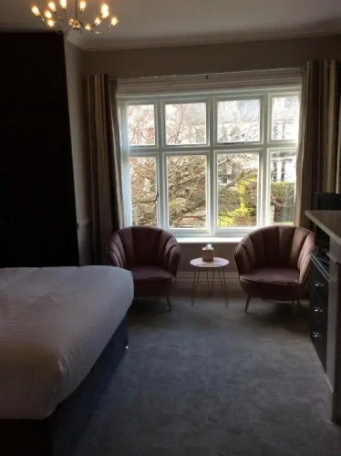Standard Family room