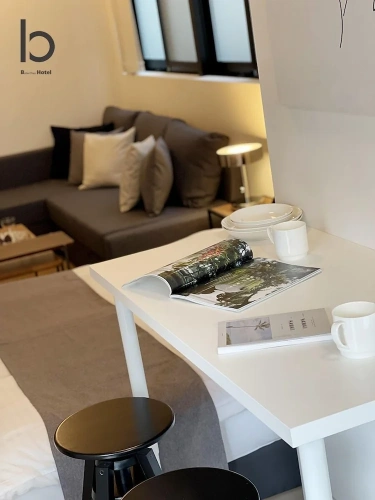 Standard room with city view